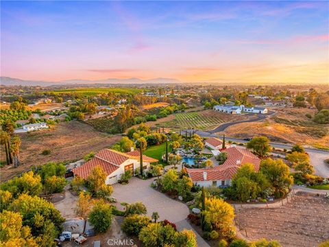 39190 Corte Venture Temecula CA 92592