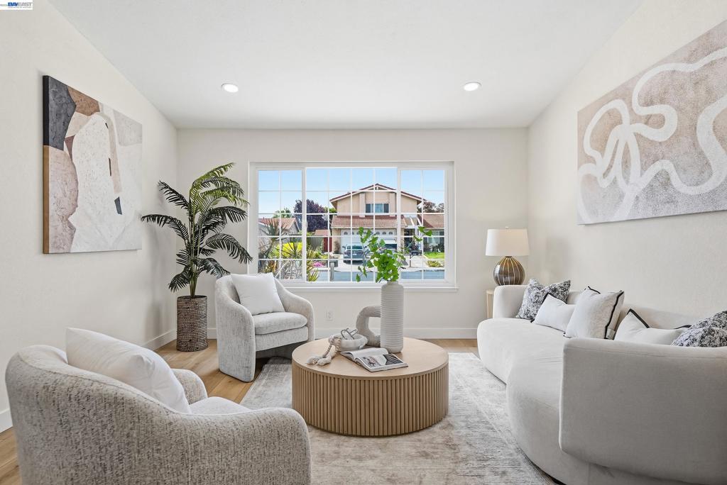 32419 Woodland Dr Dr, Union City CA 94587