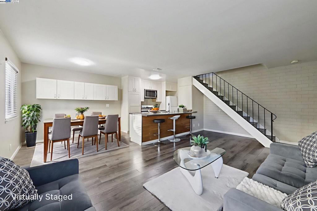 DOWNTOWN - Residential