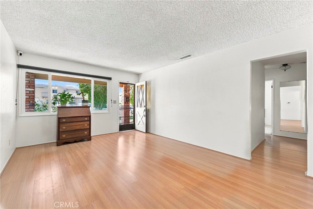 14842 Purdy ST, Midway City CA 92655