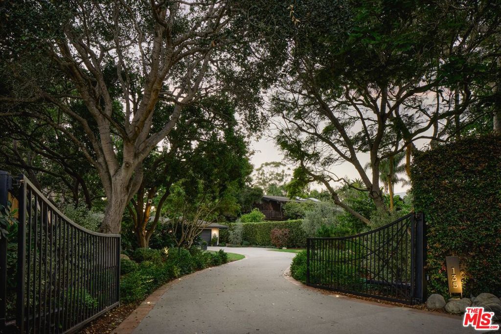 135 Pomar Lane