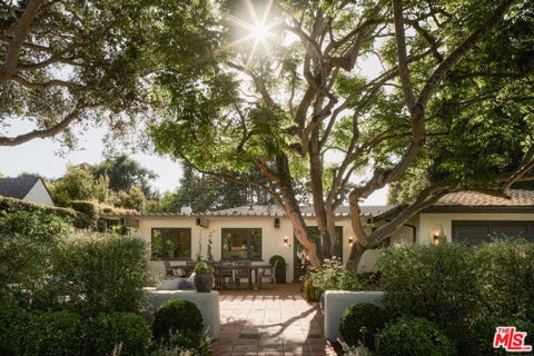 Photo of 135 Pomar Lane, Santa Barbara, CA 93108 (MLS # 26873501)
