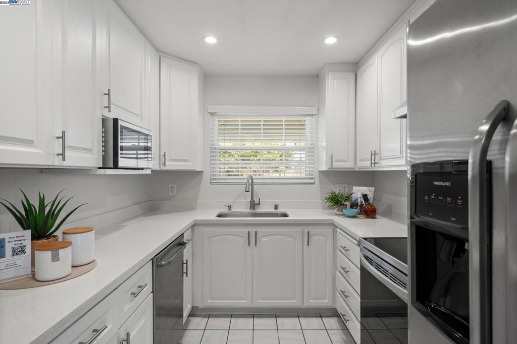 Not Listed - Residential