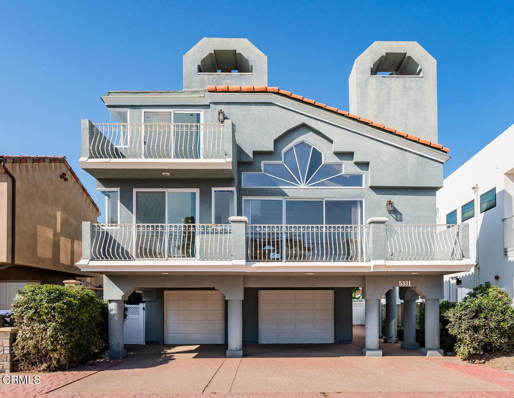 Oxnard, California, 93035, United States, 3 Bedrooms Bedrooms, ,4 BathroomsBathrooms,Residential,Active,2035557