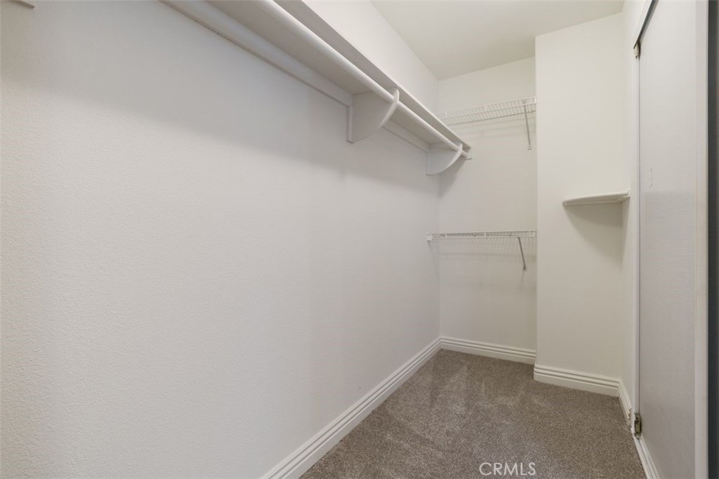 Laural Wood (Long Canyon) (448) - Residential Lease