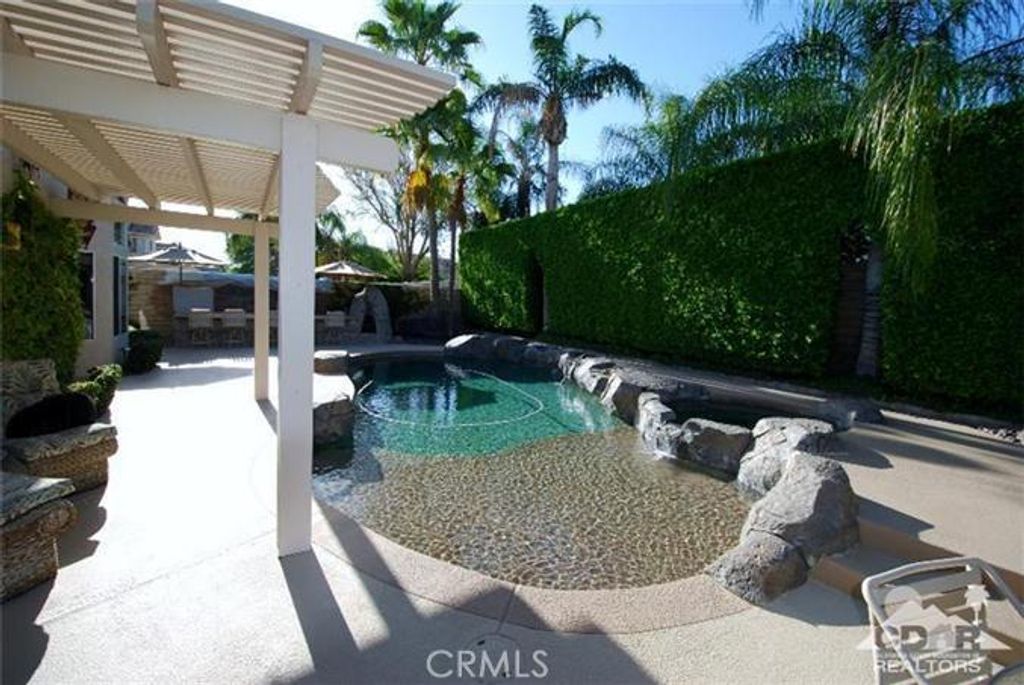 listing image 130722493283151521105