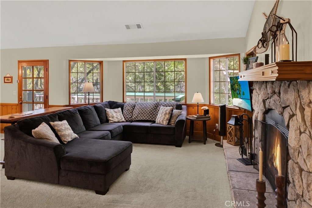 1108 Grass Valley Road