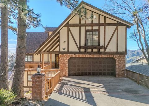 Photo of 30042 Enchanted Way, Running Springs, CA 92382 (MLS # OC25271078)