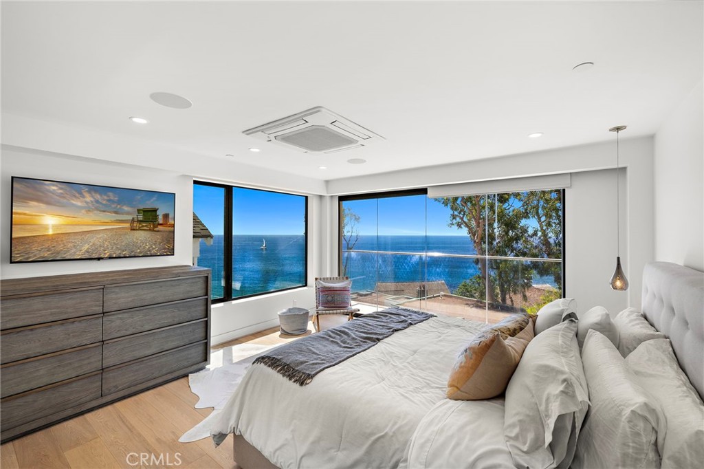 Victoria Beach (VB) - Residential Lease