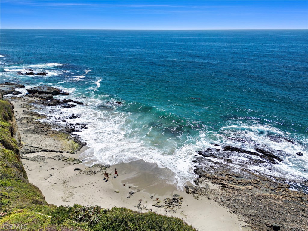 Victoria Beach (VB) - Residential Lease
