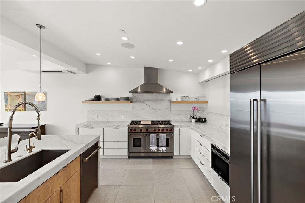 Victoria Beach (VB) - Residential Lease