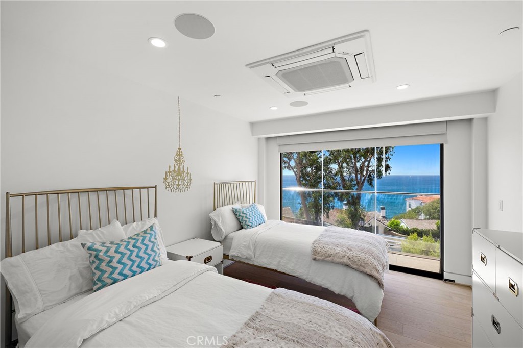 Victoria Beach (VB) - Residential Lease