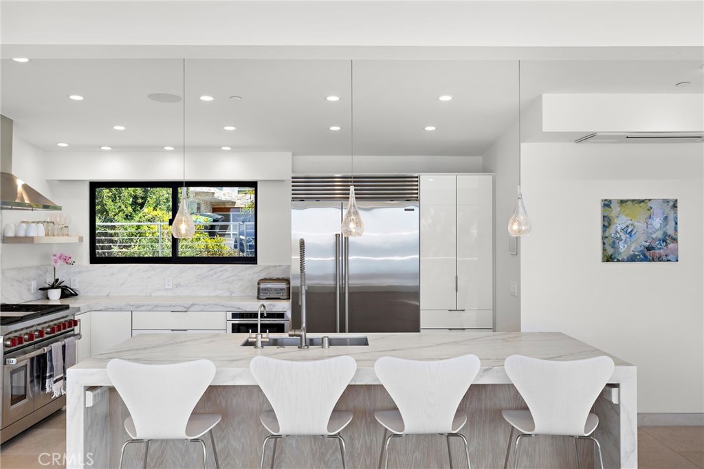 Victoria Beach (VB) - Residential Lease