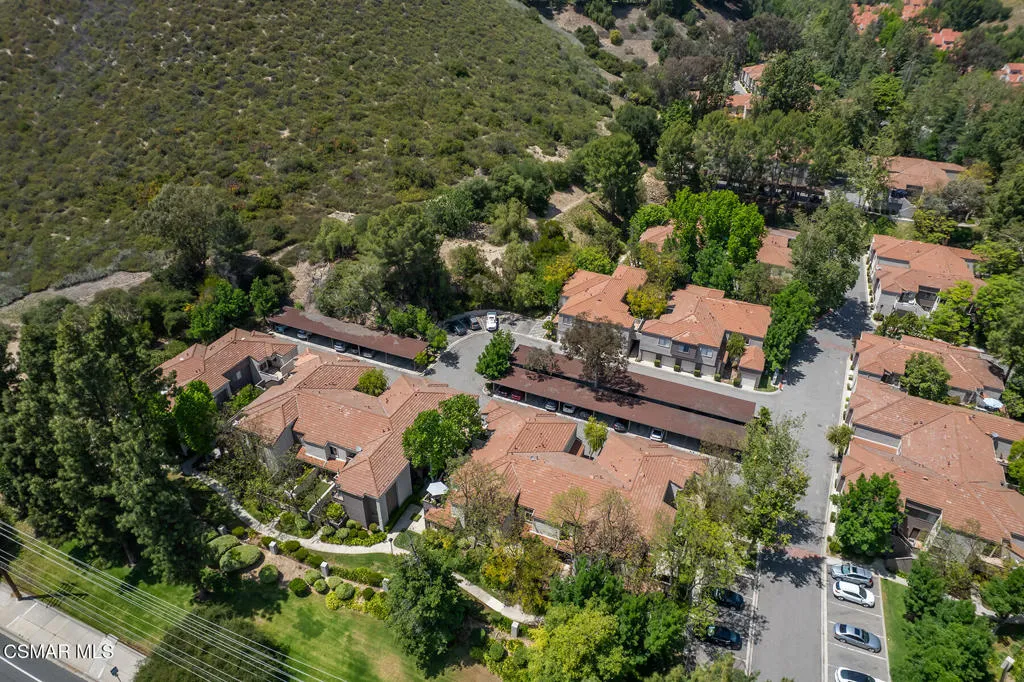 Thousand Oaks, California 91362, United States, 2 Bedrooms Bedrooms, ,2 BathroomsBathrooms,Residential,Active,137135