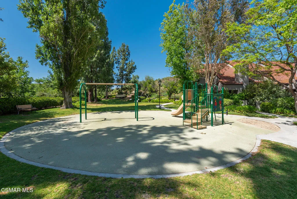 Thousand Oaks, California 91362, United States, 2 Bedrooms Bedrooms, ,2 BathroomsBathrooms,Residential,Active,137135