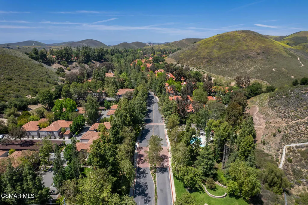 Thousand Oaks, California 91362, United States, 2 Bedrooms Bedrooms, ,2 BathroomsBathrooms,Residential,Active,137135