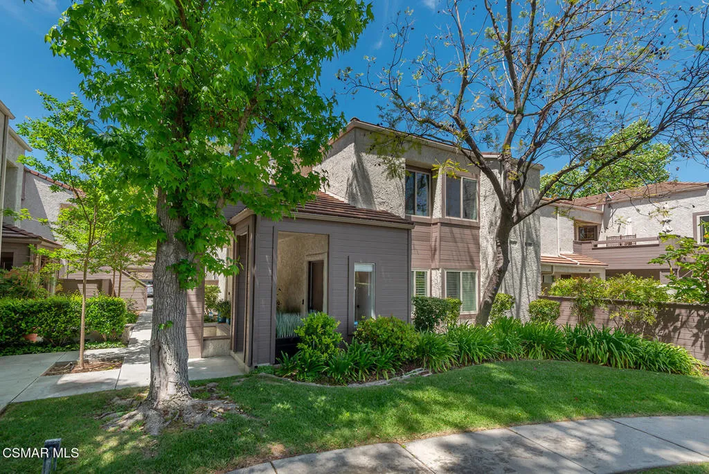 Thousand Oaks, California 91362, United States, 2 Bedrooms Bedrooms, ,2 BathroomsBathrooms,Residential,Active,137135