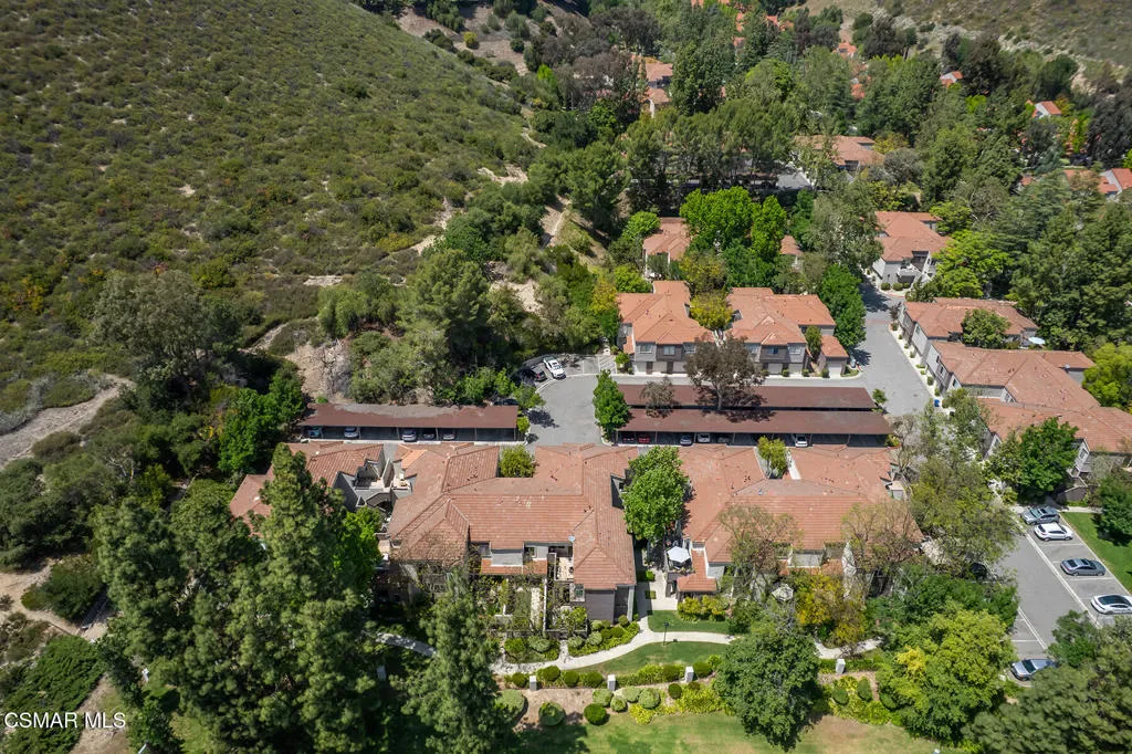 Thousand Oaks, California 91362, United States, 2 Bedrooms Bedrooms, ,2 BathroomsBathrooms,Residential,Active,137135