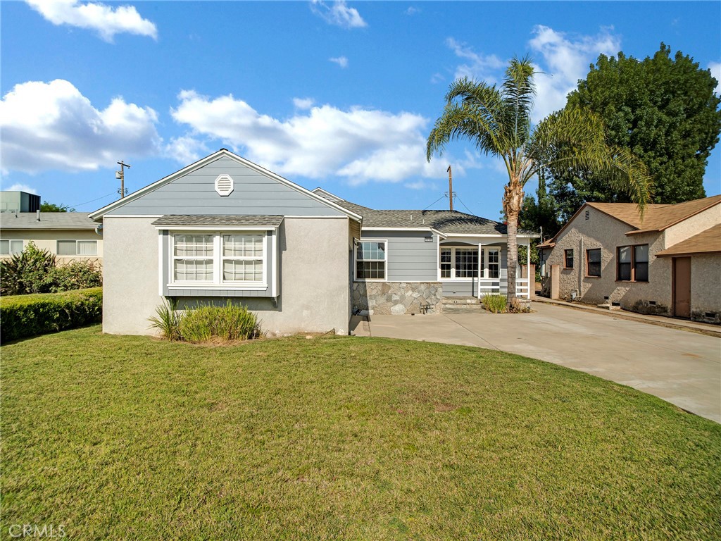 10404 Gaviota Avenue