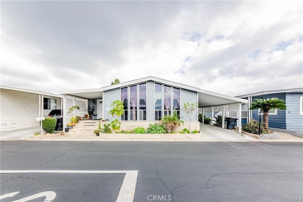 1051 Site Dr 112