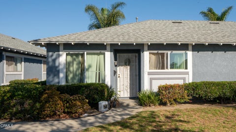 Photo of 2310 Alexander Street, Oxnard, CA 93033 (MLS # V1-39110)