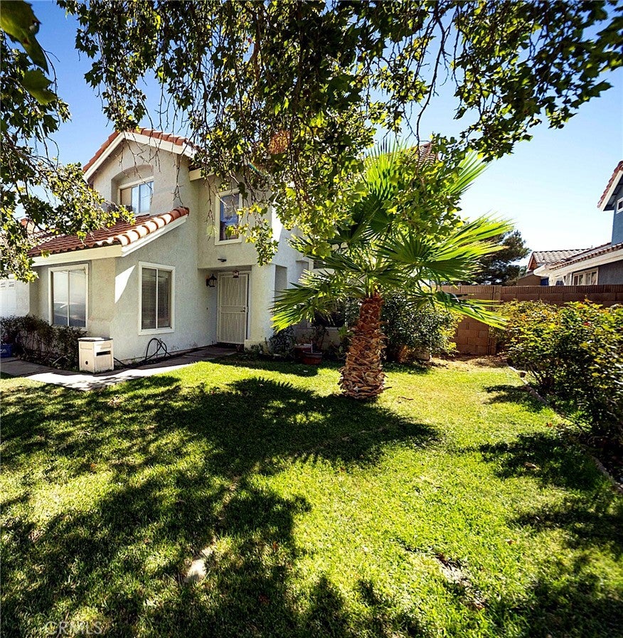 44440 Avenida Del Rio
