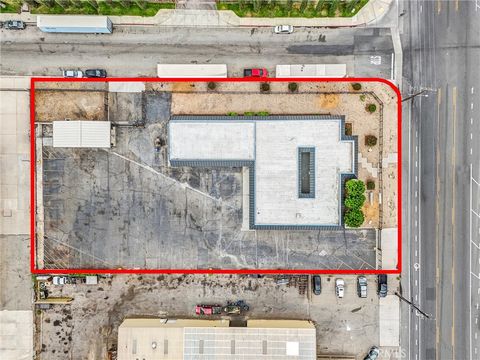 Photo of 15384 Arrow Blvd, Fontana, CA 92335 (MLS # OC25233768)