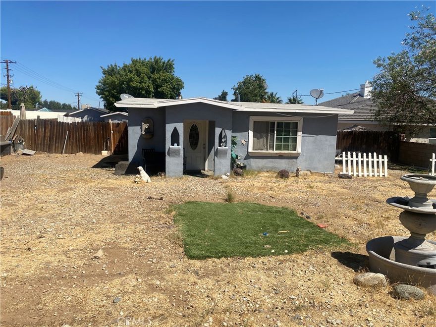 This 2-bedroom, 2-bathroom home in Lancaster is ready for a new owner with a vision. With some work, this property can be transformed into a fantastic home or investment opportunity. The home offers a functional layout, including a living area and kitchen ready for updates. The two bathrooms are ready for a refresh, offering plenty of room for improvement. The property sits on a good-sized lot and features a deck, making it perfect for outdoor living. Whether you're looking to remodel or start from scratch, this home provides a solid foundation to bring your ideas to life.
