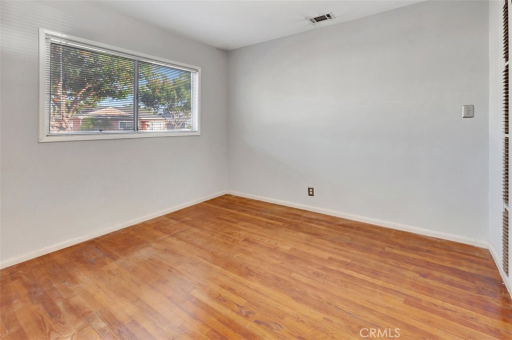 Lakewood Mutuals (LKMU) - Residential