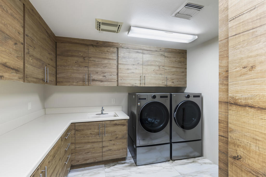 Thunderbird Terrace - Residential