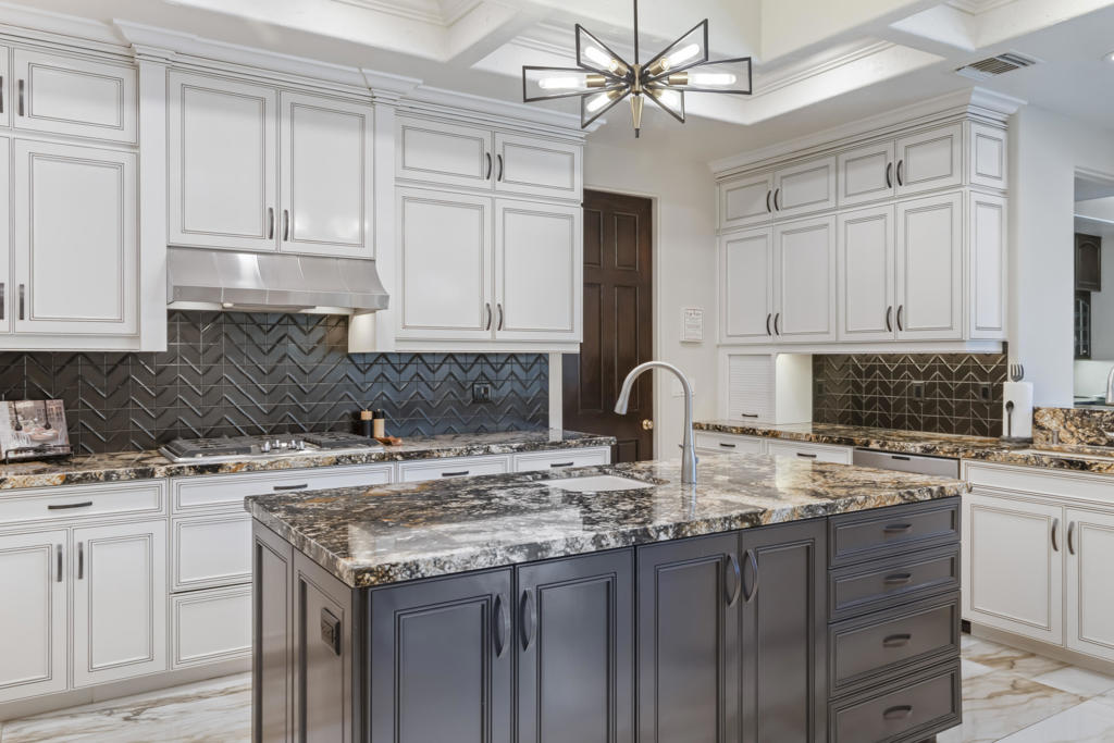 Thunderbird Terrace - Residential