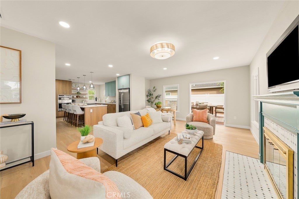 1611 El Prado Avenue, Torrance CA 90501