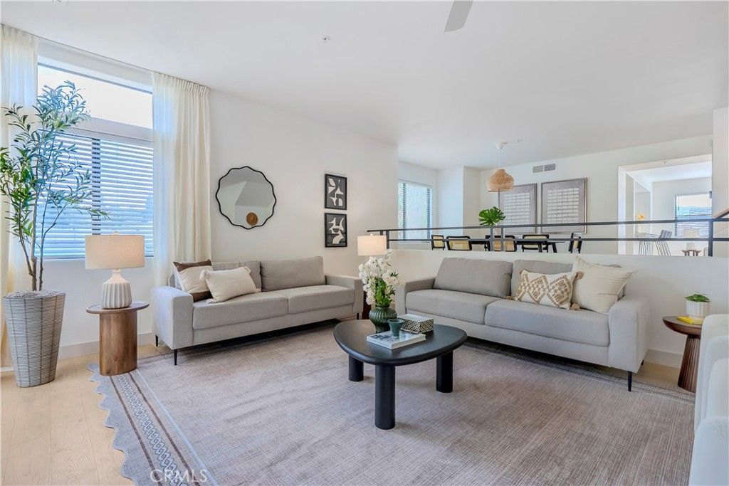 Photo of 6913 Hannum Ave, Culver City, CA 90230 (MLS # AR26064244)