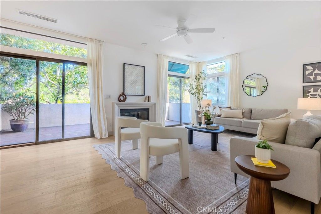 Photo of 6913 Hannum Ave, Culver City, CA 90230 (MLS # AR26064244)