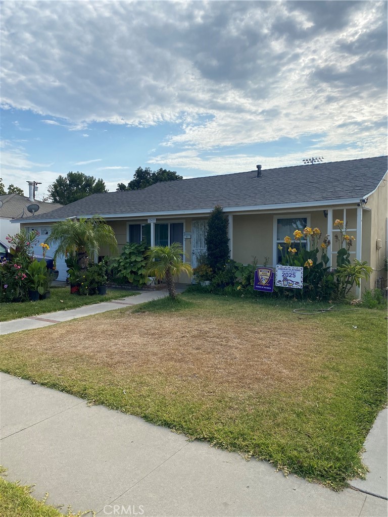 If you are looking for a home located in a quiet residential area of Norwalk, this quaint 2 bedroom 1 bath, home is for you. Just blocks away from the neighboring elementary, the middle school and high school. Centrally located to stores,shopping centers and freeways. This house has various upgrades, such as a remodeled kitchen, recessed lighting throughout living room and kitchen area and newer windows in the house. Exterior paint through out the entire house and a brand new roof installed just last year. Backyard boasts of many fruit trees, a gardeners dream. Great for entertaining and spending summer nights roasting marshmallows over a fire pit.