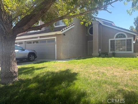 Photo of 3336 E Avenue Q10, Palmdale, CA 93550 (MLS # IG26224907)