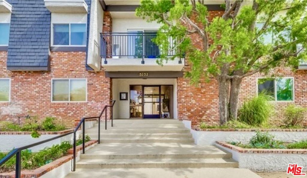 5252 Coldwater Canyon Avenue 207