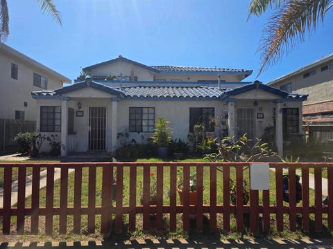 Photo of 235 41 Daisy Ave AVE, Imperial Beach, CA 91932 (MLS # 260024122SD)