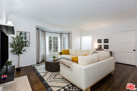Photo of 8022 Hollywood Boulevard, Los Angeles, CA 90046 (MLS # 26904305)