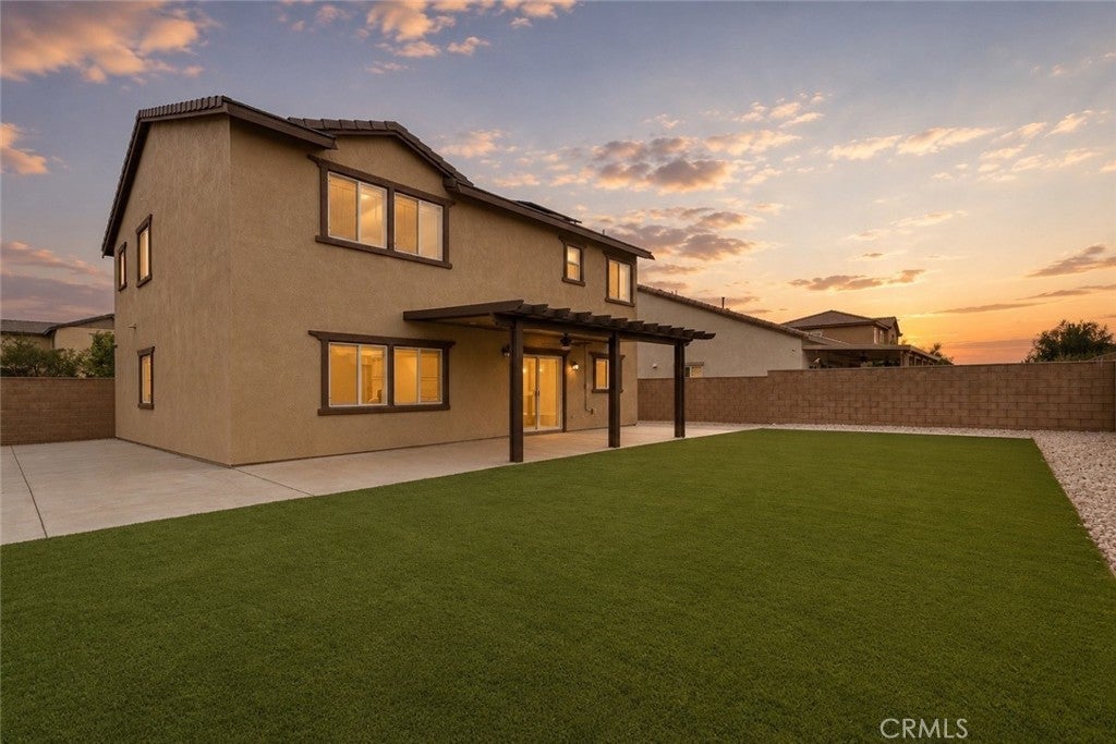 11892 Espola Place