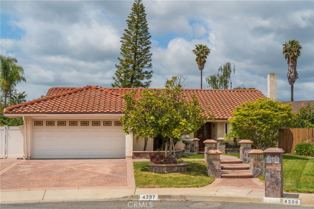 4397 N Skylark Court