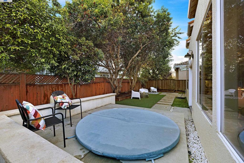 MARINA VISTA - Residential