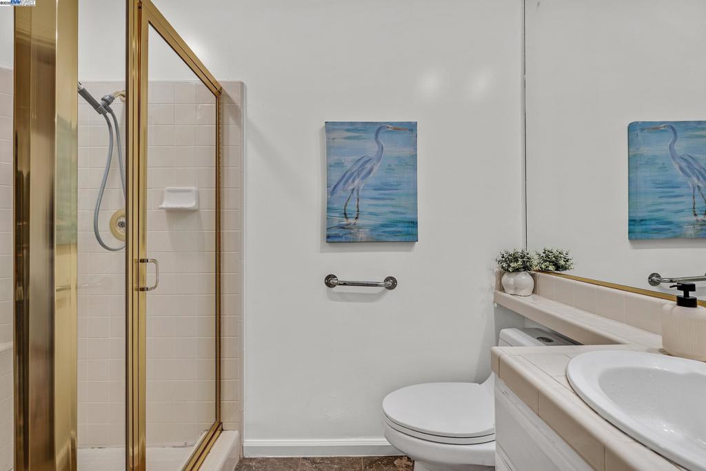 MARINA VISTA - Residential