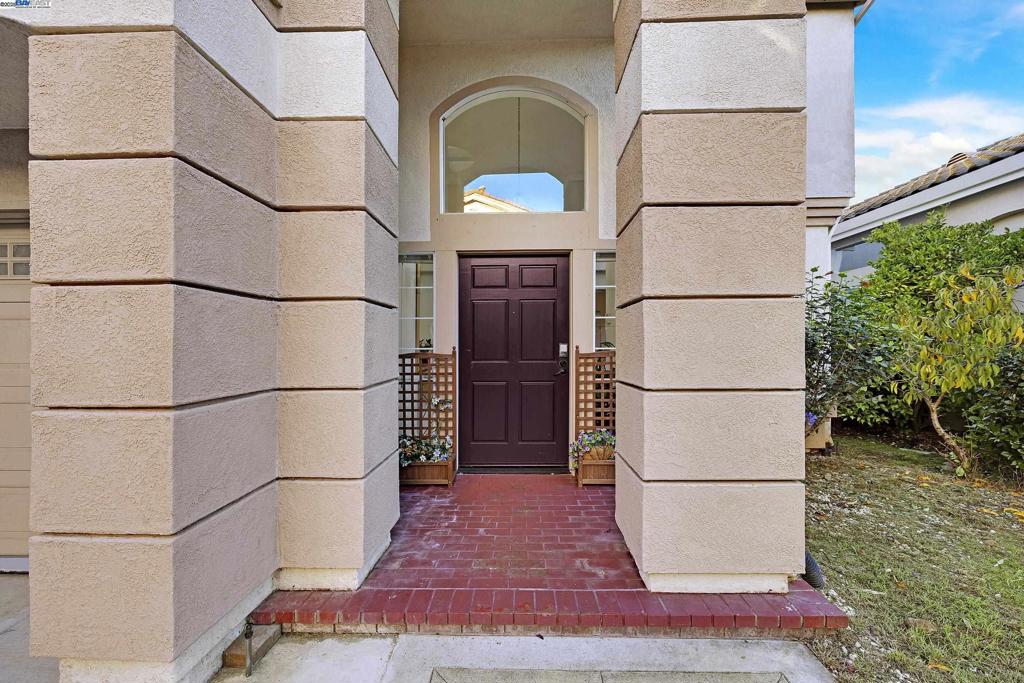 MARINA VISTA - Residential