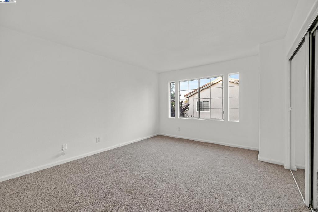 MARINA VISTA - Residential