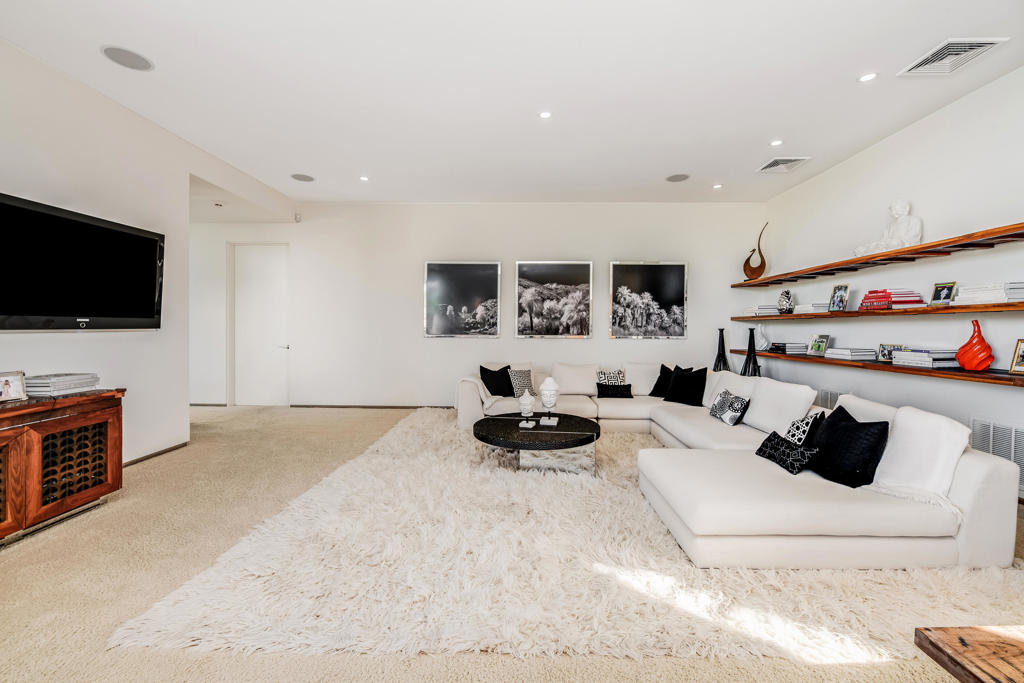 Thunderbird Cove - Residential