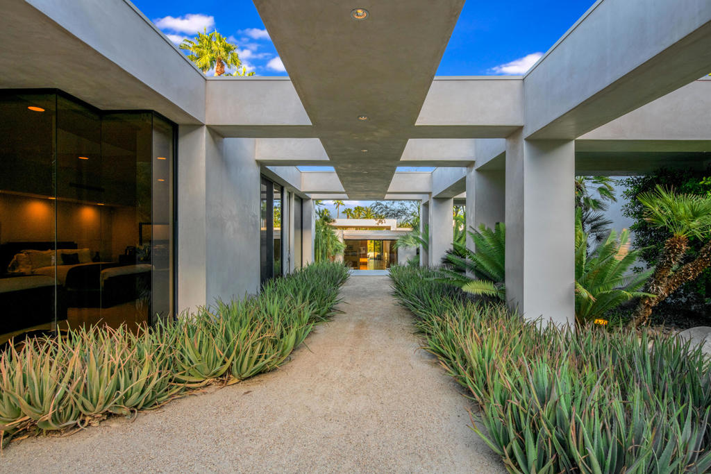 Thunderbird Cove - Residential