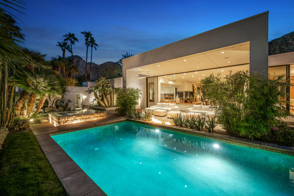 Thunderbird Cove - Residential