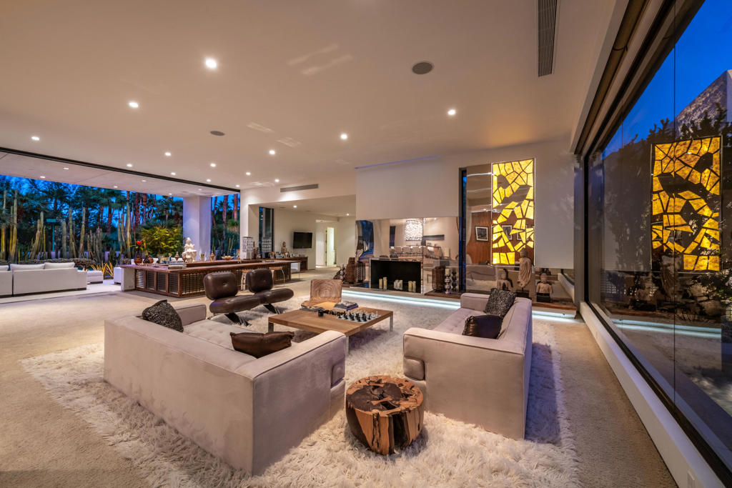 Thunderbird Cove - Residential