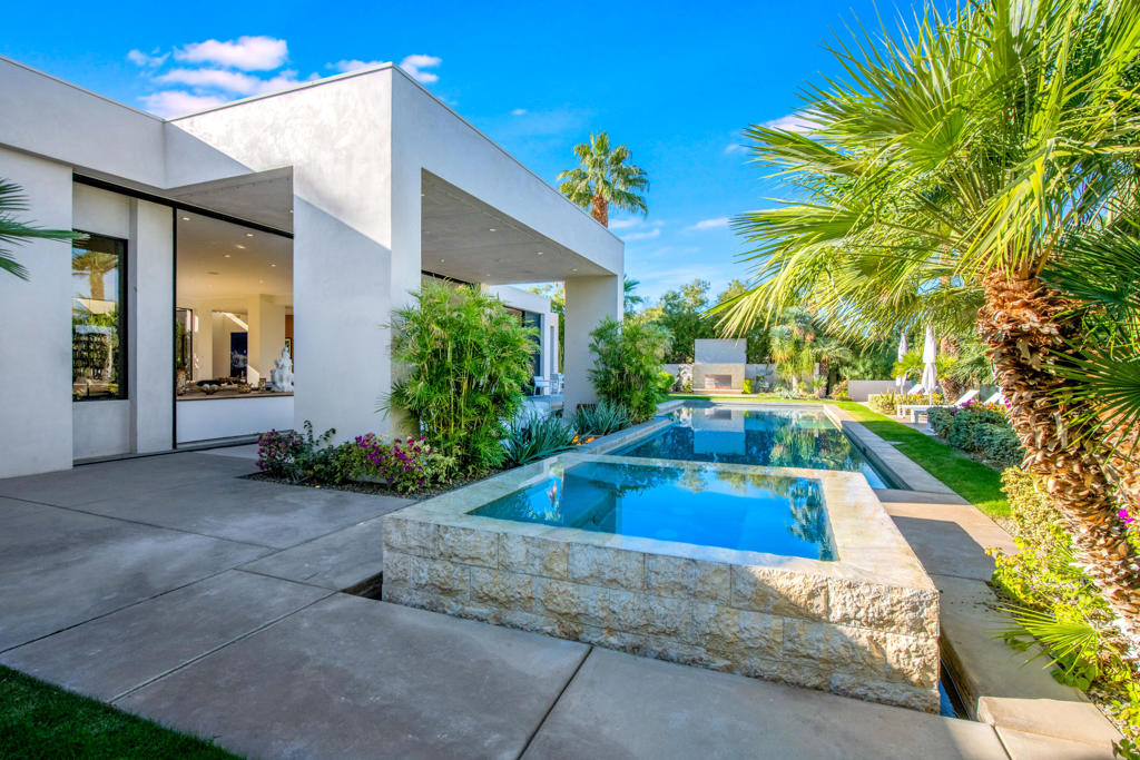 Thunderbird Cove - Residential